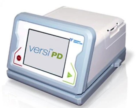 Alternate front view of VersiPD with its start screen, from the Fresenius 2022 home dialysis presentation